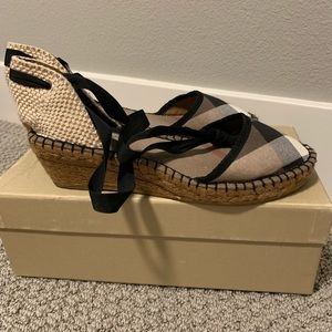 Burberry Wedge Espadrilles EU 37 US 7